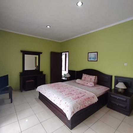 Maribaya Family Guest House Syariah レムバン エクステリア 写真